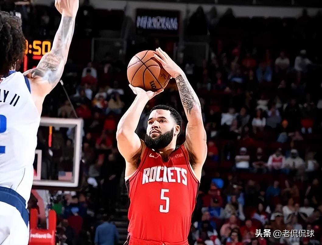 76人鏖战勇士，范弗利特扛起全队