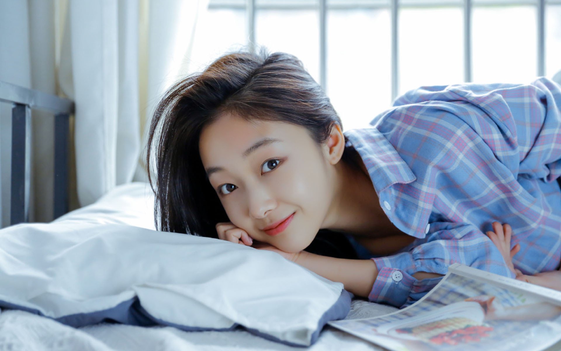 攻坚战上演铁闸神话,斯通斯全程高能输出,伊拉克硬仗取胜新西兰