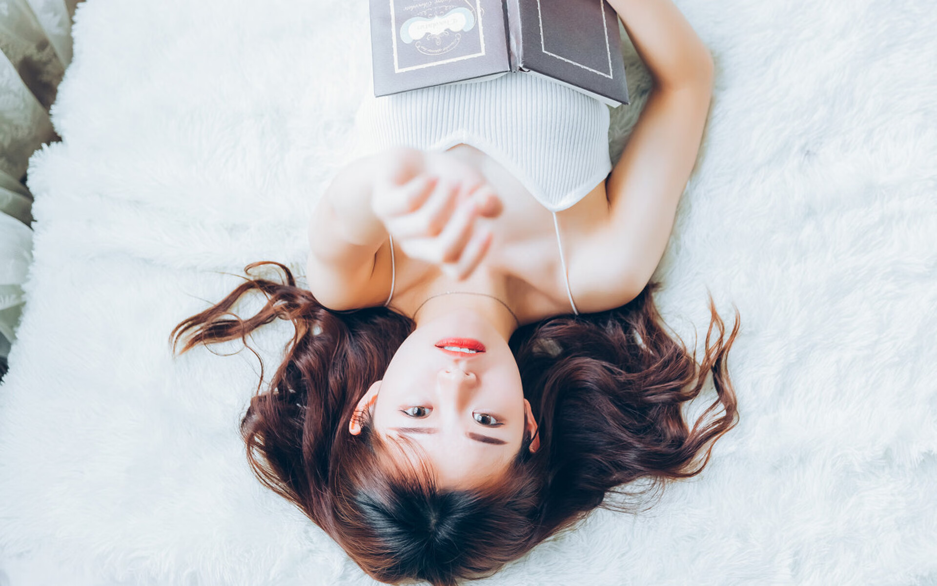 里昂对决尼日利亚，绿茵棋盘上的攻防博弈，凯塞多是那颗胜负手