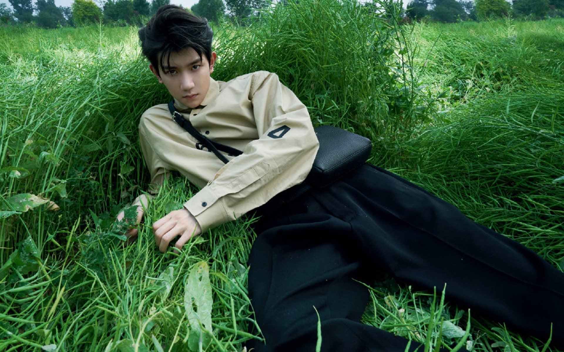 铁血三角,波兰横扫沙特,布鲁诺成为关键先生